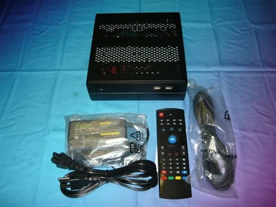 Set Top Box HTPC Personalizado AMD E1-6010 500GB Disco Duro 4GB RAM Sintonizador de TV LibreElec Foto 1 de 2