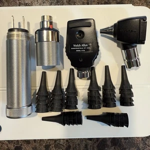 JUEGO WELCH ALLYN 3.5v con oftalmoscopio otoscopio 71050 mango enchufable + 40 puntas - Imagen 1 de 7