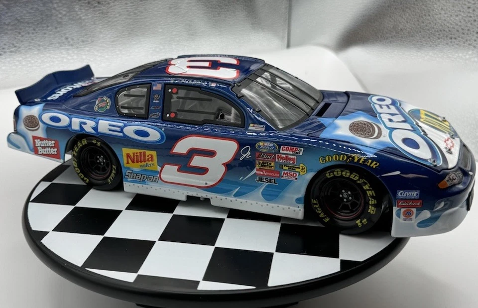 1:18 Scale Action Dale Earnhardt Jr. #3 Oreo/Ritz 2002 Monte Carlo 102405 NEW  - Image 1 of 4