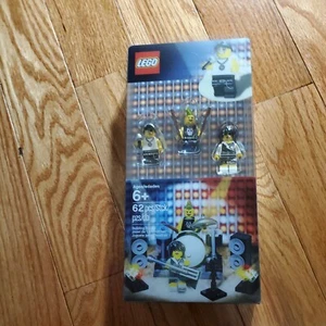 LEGO Minifigures ROCK BAND Accessory Pack 850486 figure drum drumsticks NEW NIP - Picture 1 of 7