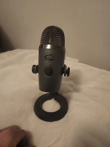 Blue Microphones Blackout Yeti USB Microphone with Ubisoft Discount Code - Black - Picture 1 of 1