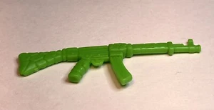 1992 TMNT Private Porknose Bebop Accessory Weapon Original Green Rifle Gun Toy - Picture 1 of 2