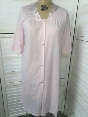 Camisón Vassarette Rosa Nylon Bordado Ligero Hecho en EE. UU. Mediano Foto 1 de 4