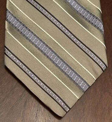 Portfólio Perry Ellis verde azul 100% seda importada feita nos EUA - Imagem 1 de 4