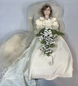 "Vestido de novia de porcelana de 19"" The Princess Diana muñeca de The Danbury Mint" - Imagen 1 de 14