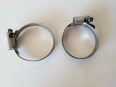 2x Abrazaderas de manguera de radiador originales BMW 1980-1999 E28 E30 E36 318i 318is 325i 325e Foto 1 de 2