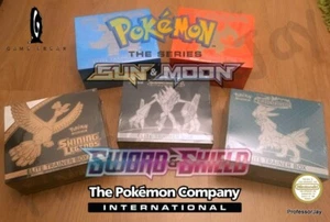 Cartas Pokemon NUEVAS CAJAS DE REFUERZO SELLADAS DE FÁBRICA Y CAJAS DE ENTRENADORES DE ÉLITE TCG - Imagen 1 de 9