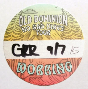 OLD DOMINION Backstage Pass NO BAD VIBES TOUR Soft Patch Unpeeled - Picture 1 of 2