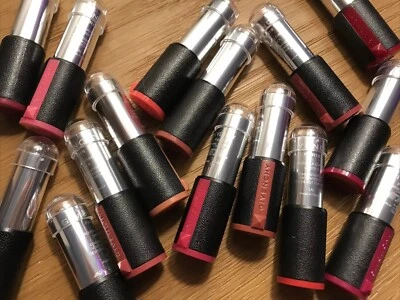 Lápiz labial Givenchy Le Rouge color intenso ~ elige el tono Foto 1 de 4