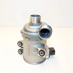 BMW 3 F30, F80 Wasserpumpe 8625097 2.0 Benzin 180kw 2015 24772657 - Picture 1 of 8