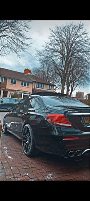 2016 Mercedes E Class AMG LINE Premium Plus - Image 1 of 4