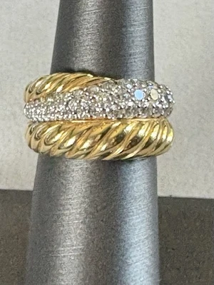 Anillo David Yurman Oro 18K Pavé Diamante Banda Cruzada Talla 7 Foto 1 de 4