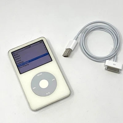 Apple iPod Video Classic 5th Gen White (30GB） - Image 1 of 4