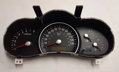 Cuadro de instrumentos velocímetro Kia Sedona 2008 Foto 1 de 3