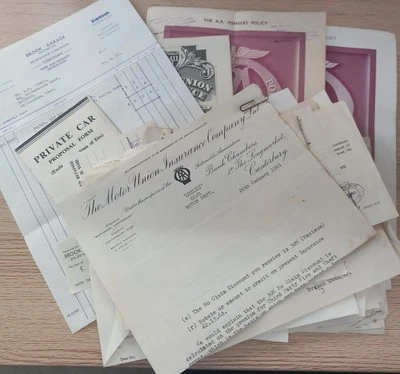 ORIGINAL 1961 Ford Anglia  507NKL Car Reciept  & Associated Paperwork Bundle - Image 1 of 4