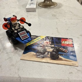 LEGO 6831 Legoland Set Space Police 100% Complete Set With Manual And Minifigure