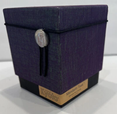 NUEVA VELA AROMÁTICA DE SOJA VOTIVO KYOTO 6,1 OZ. - Teca mandarina Foto 1 de 4