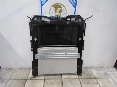 ROOF GLASS FOR 13 14 15 16 17 18 19 20 LINCOLN MKZ - Image 1 of 4