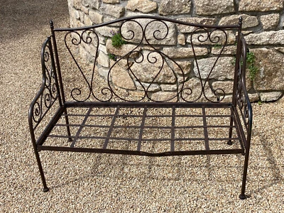 BANQUETTE en FER FORGE - Photo 1/4