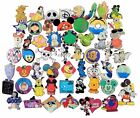 Lot de 50 épingles de vacances assorties Disney Pins Trading - Neuf - Pas de doublons échangeables