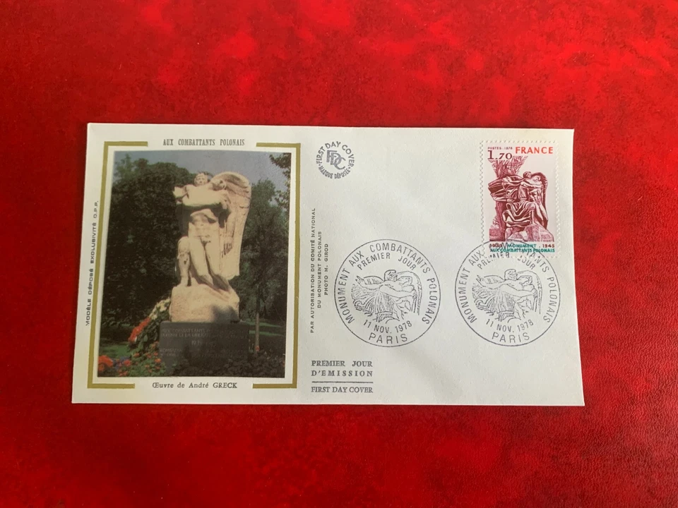 FRANCE 1978 FDC SILK WW2 POLISH VETERANS MONUMENT ANDRE GRECK STATUE - Image 1 of 1