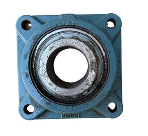 Genuine Dodge 124081 4 Bolt Flange Bearing 2" Bore F4BSCM208 - Picture 1 of 5