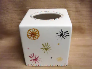 QUADRATISCHE KERAMIK STOFFBOX ABDECKUNG - weiß mit bunten Spritzen von UNSEREM EIGENEN BILD - Bild 1 von 8