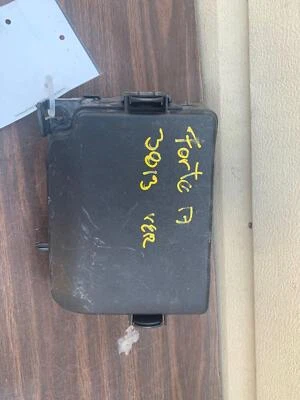 ✅ Caja de fusibles de motor KIA FORTE 2018 OEM Foto 1 de 3