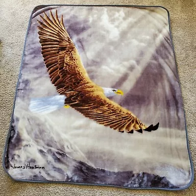 Manta de felpa Northwest Company Eagle James Hartman aprox "50 x 60"  Foto 1 de 4