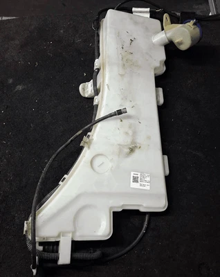 Serbatoio tergicristalli  CITROEN C5 AIRCROSS BlueHDi 180 S&S EAT8 Suv - Immagine 1 di 3