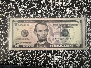 Five dollar $5 Radar Note - Picture 1 of 1