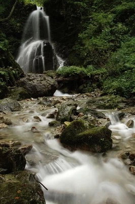 Sample Included Tokina ATX PRO 28 80mm F2.8 mpr - Image 1 of 4