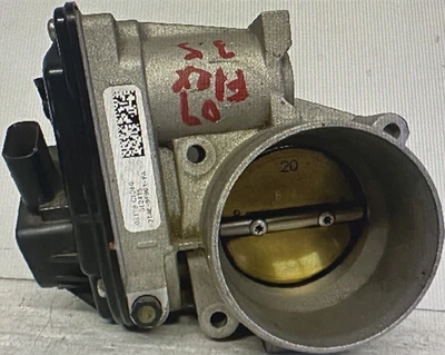 2009 - 2012 FORD FLEX 3.5L AT Throttle Body Valve Assembly OEM 7T4E-9F991-FA - Image 1 of 4