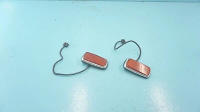 MERCEDES--BENZ W114 250C 280C W115, PAR DE LUCES MARCADORAS PANEL CUARTO TRASERO Foto 1 de 4