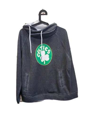 Touch by Alyssa Milano Boston Celtics Basketball Sweater    NEW -- Ladies L Cover