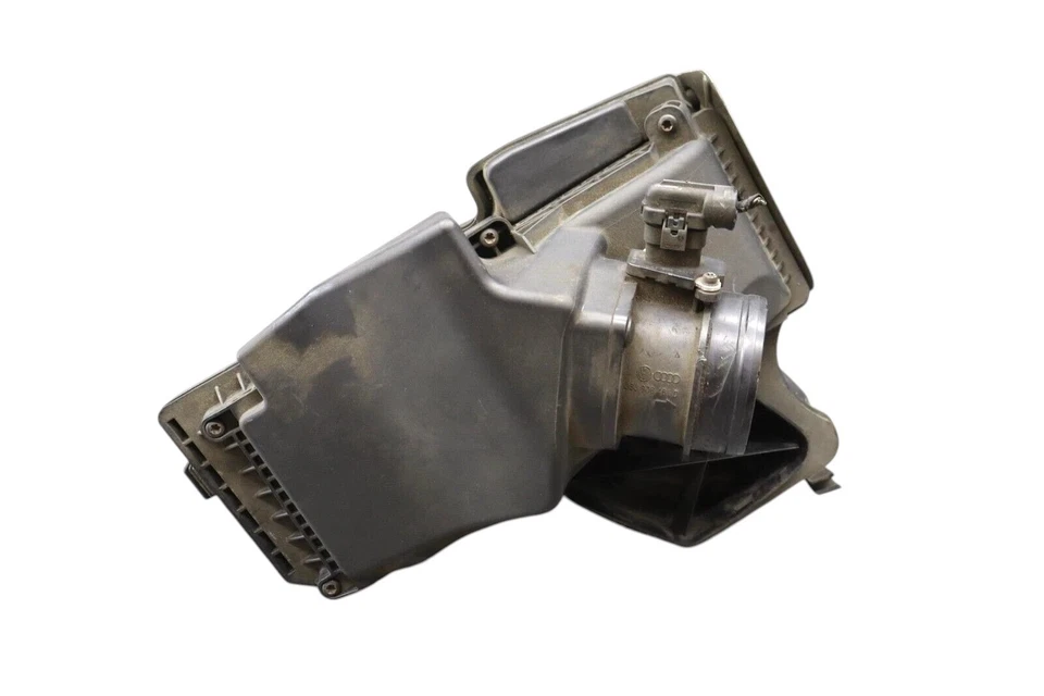 09-17 Audi A4 Motor Filtro Aire Caja Carcasa Negro 8K0133835AC Fabricante Original Foto 1 de 4