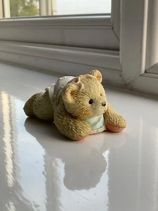 Cherished Teddies - Betsey - 624896 Baby Bear Crawling 1993 - Bild 1 von 3