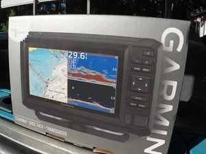 Garmin ECHOMAP 74cv UHD2 GPS Navionics+ US Coastal Maps and GT20-TM - Picture 1 of 21