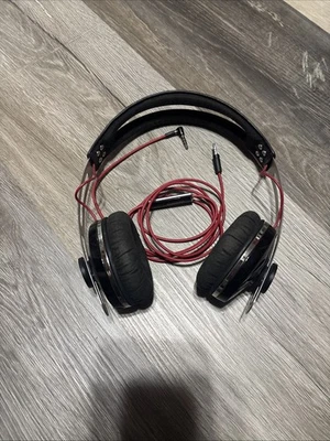 Sennheiser Momentum 1.0 Primera Generación Auriculares con Cable On-Ear Negro-Rojo Foto 1 de 3