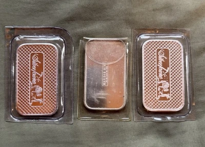 Lot of 3 - 1 ounce .999 Fine Silver Bars 0ne Madison Mint Two Silvertowne - Image 1 of 2