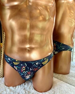 Large Under the Sea Hydrus unlined Brazilian Back Bikini Brief Swimsuit Starwear - Picture 1 of 5