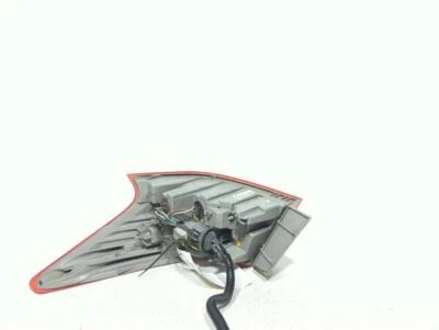 Conjunto de luz trasera izquierda Nissan Sentra 2017 plateada 166-61023L 201 k millas Foto 1 de 4