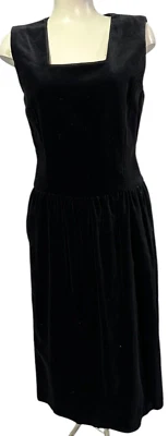 VINTAGE Preswick & Moore Women's Dress Black Velvet Size 8 Deadstock NEW NWT USA - Image 1 of 4