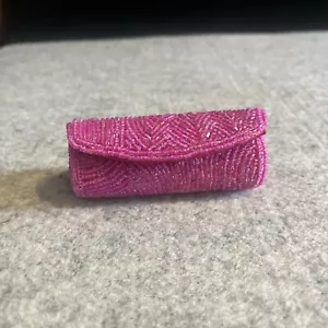 Custodia porta rossetti Mary Kay Signature rosa con perline e chiusura a scatto a specchio - Foto 1 di 4
