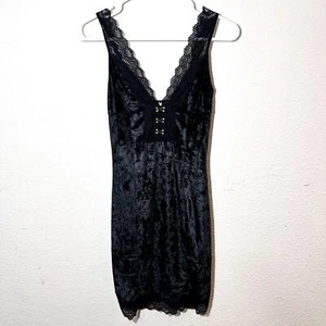 Vestito Bodycon Nuovo con etichette Intimamente Libere Persone Taglia XS Aspetta - Foto 1 di 5