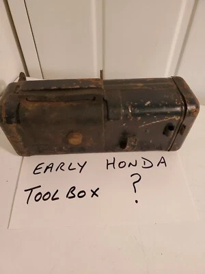 Caja de herramientas Honda Posiblemente CB250 G5 CB360 G5 CL360 Street Scrambler 1974-1975  Foto 1 de 4