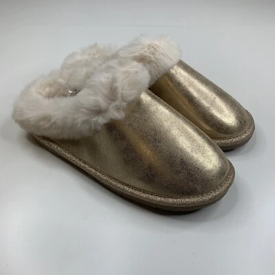 Sugar and Jade NWOB girls size 6 gold fuzzy slip on glitter slippers R7 - Image 1 of 4