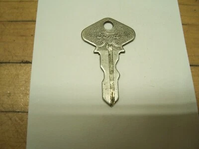 Llave Interruptor Encendido Vintage Script Ford Modelo T 74 Foto 1 de 2