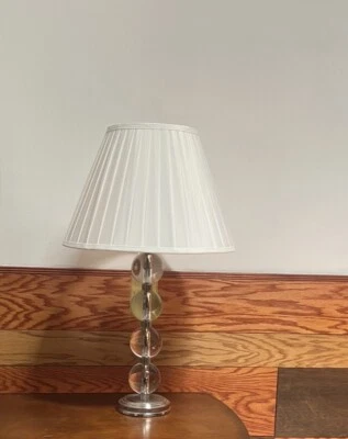 Lámpara de mesa Ralph Lauren bola de cristal apilada Foto 1 de 4