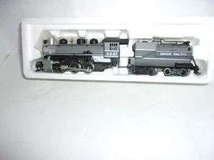 D3 (HO) Bachmann 50701 - Union Pacific USRA 0-6-0 W/Smoke & Vanderbilt tender - Picture 1 of 4